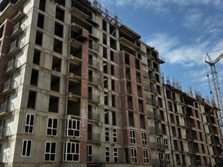 1-комн. кв., 43 м², 2/9 эт.