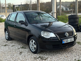 Volkswagen Polo foto 2