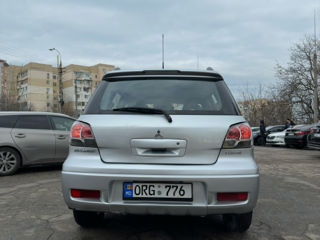 Mitsubishi Outlander foto 5