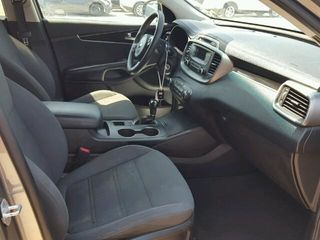 KIA Sorento foto 6