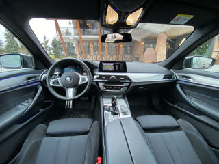 BMW 5 Series foto 8