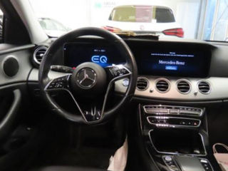 Mercedes E-Class foto 4