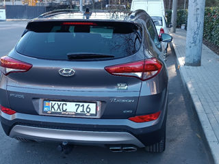 Hyundai Tucson foto 2