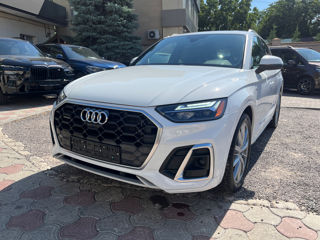 Audi Q5 e-tron foto 2