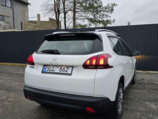 Peugeot 2008 foto 4