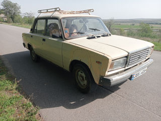 Lada / ВАЗ 2107 foto 1