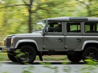 Land Rover Defender foto 3