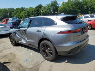 Jaguar F-PACE foto 2