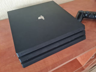 Vind PLAYSTATION4 PRO 1T