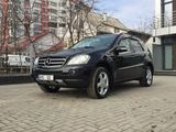 Mercedes ML Class foto 6