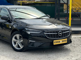 Opel Insignia foto 2