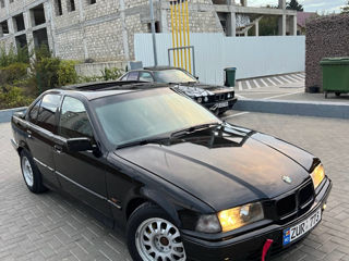 BMW 3 Series foto 8