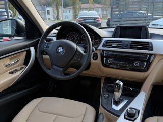 BMW 3 Series foto 5