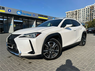 Lexus UX, 2019
