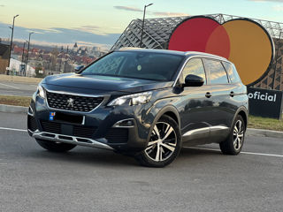 Peugeot 5008 foto 2