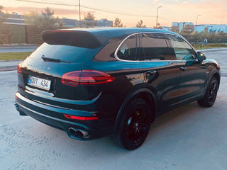 Porsche Cayenne foto 9