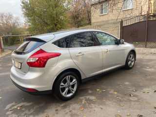 Ford Focus foto 2