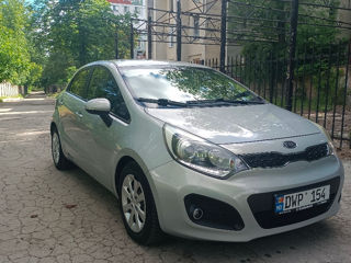 KIA Rio foto 2