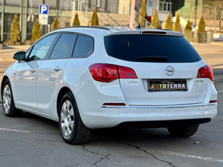 Opel Astra foto 4