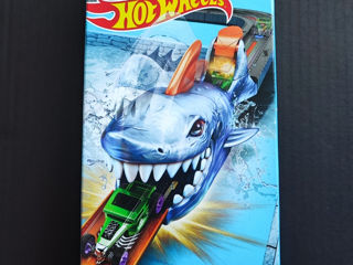 Новый Hot Wheels