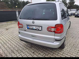 Volkswagen Sharan foto 3