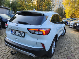 Ford Kuga foto 3