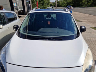 Renault Grand Scenic foto 4