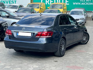 Mercedes E-Class foto 4