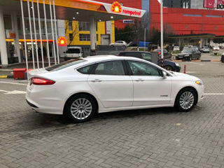 Ford Fusion - Chirie Auto - Авто Прокат - Rent a Car foto 2