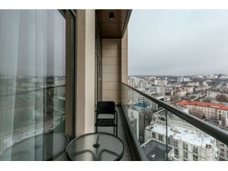 Apartament cu 2 camere, 80 m², Centru, Chișinău foto 14