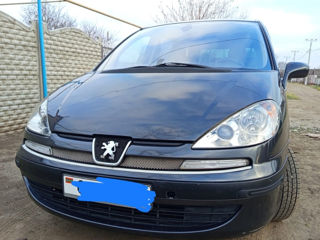 Peugeot 807