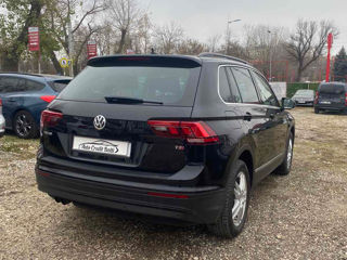 Volkswagen Tiguan foto 6