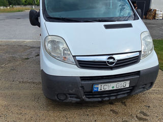 Opel Vivaro foto 4