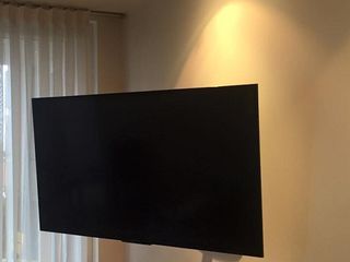 Установить телевизор на стену. Instalarea tv pe perete. Montarea televizorului pe perete. фото 3