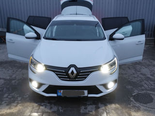 Renault Megane foto 1