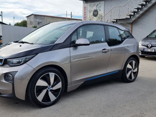 BMW i3 foto 1