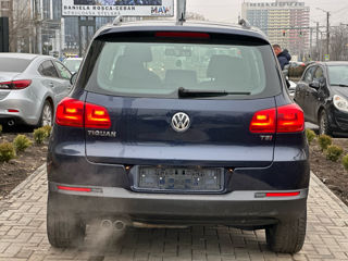 Volkswagen Tiguan foto 5