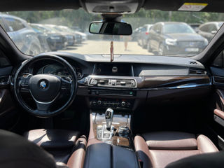 BMW 5 Series foto 17