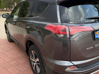 Toyota Rav 4 фото 4