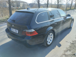 BMW 5 Series foto 1