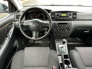 Toyota Corolla foto 8