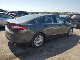 Ford Fusion foto 4