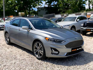 Ford Fusion foto 2