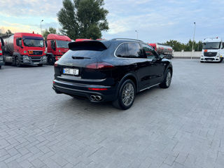 Porsche Cayenne foto 3