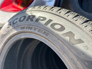 R17 215/65 Pirelli Scorpion Winter foto 9