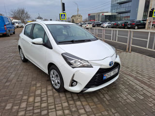 Toyota Yaris foto 2