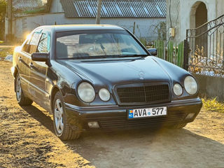 Mercedes E-Class