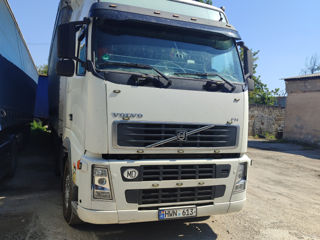 Volvo Fh 12 440 foto 2