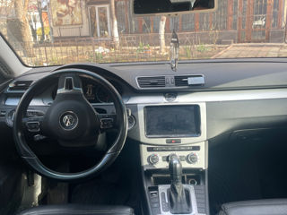 Volkswagen Passat CC foto 2