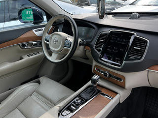 Volvo XC90 foto 14